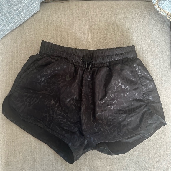 ZYIA Black Athletic Shorts Moisture-Wicking Lightweight - Picture 1 of 3